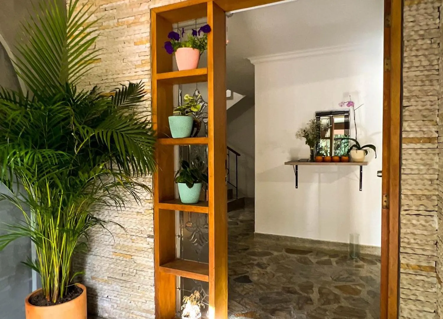 מדיין Park & Relax: Your Private Garage 0*,