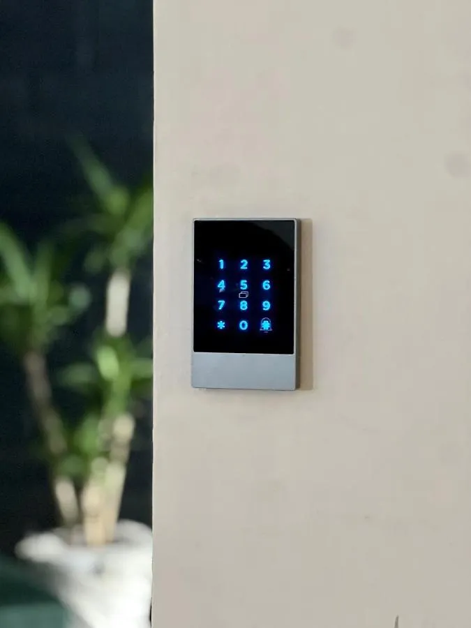 Apartment Park & Relax: Your Private Garage Medellin