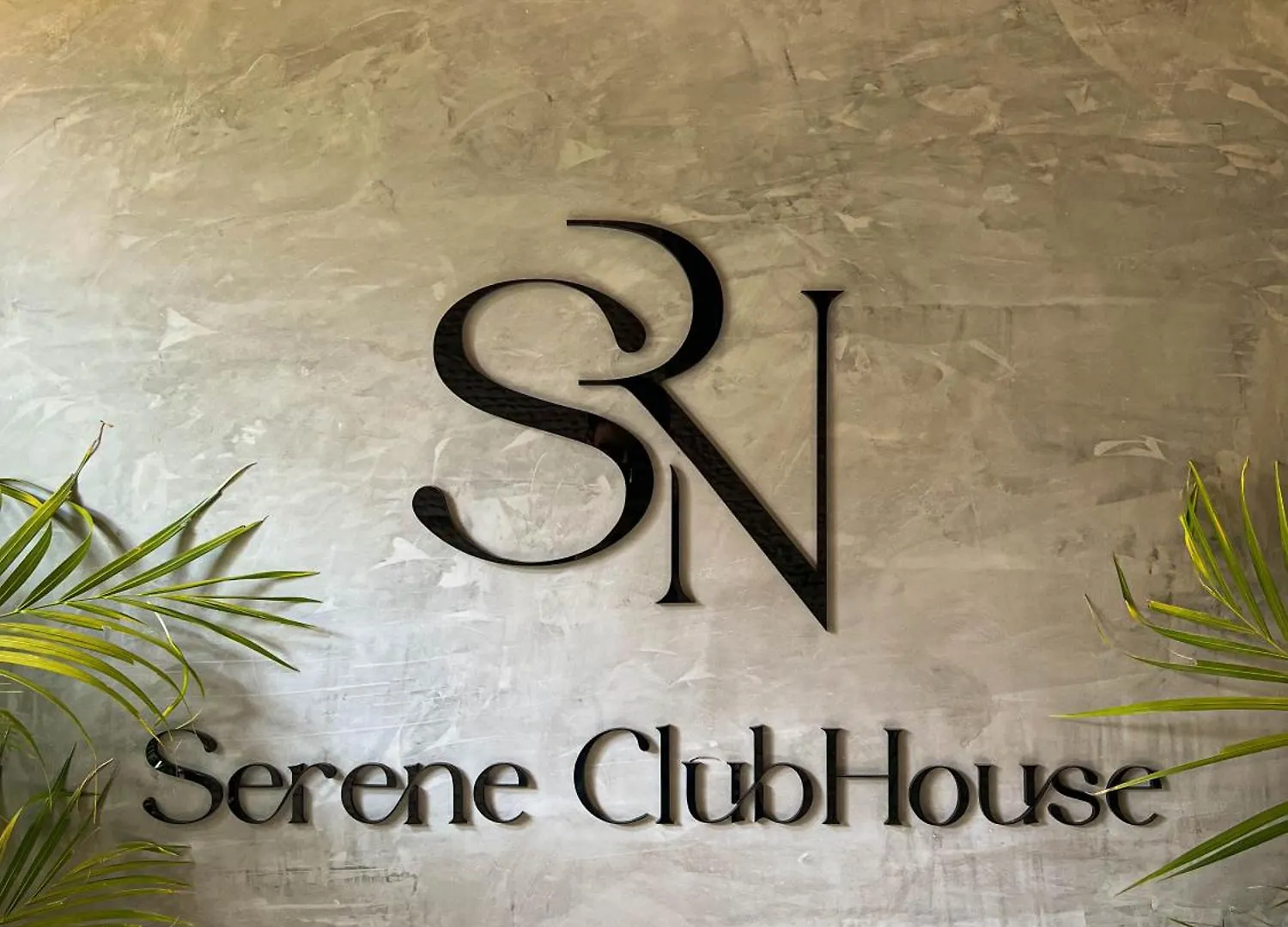 Apartment Park & Relax: Your Private Garage Medellin